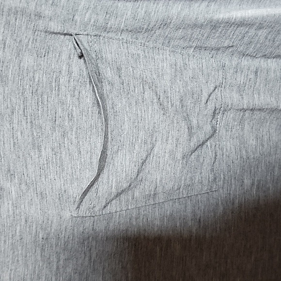 Gray shirt with pocket - Picture 2 of 3